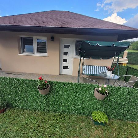 Apartmani Apolon Vrdnik Extérieur photo
