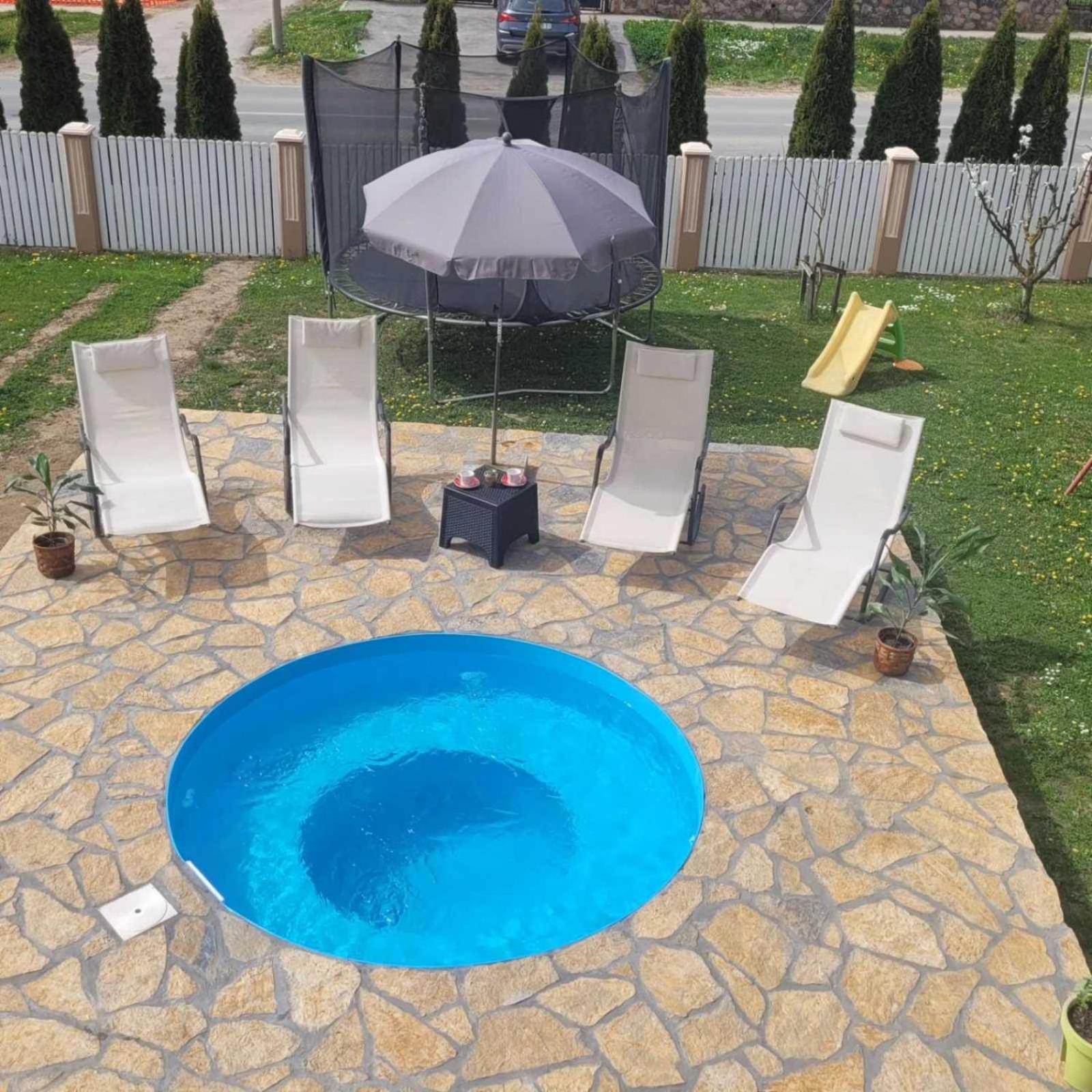 Apartmani Apolon Vrdnik Extérieur photo